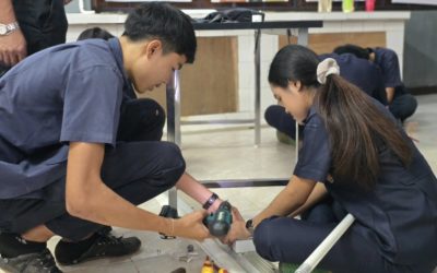 ดร.สุธี ไทยเกิด ผู้อำนวยการวิทยาลัยเทคนิคกาญจนดิษฐ์ พร้อมด้วยคณะครู และนักเรียนแผนกช่างไฟฟ้า ได้ลงพื้นที่ ตรวจเช็คและแก้ไขระบบไฟฟ้า ณ โรงเรียนท่าเฟืองวิทยา อำเภอกาญจนดิษฐ์ และ โรงเรียนปากแพรกวิทยา อำเภอดอนสัก